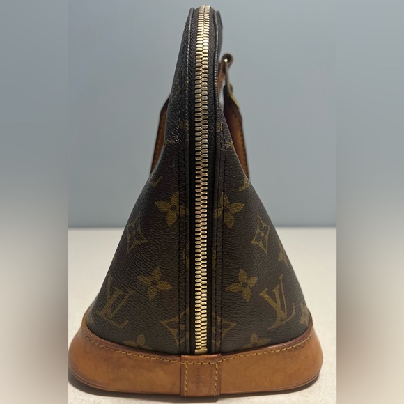 Louis Vuitton Alma Pm Monogram Canvas - Picture 4 of 12